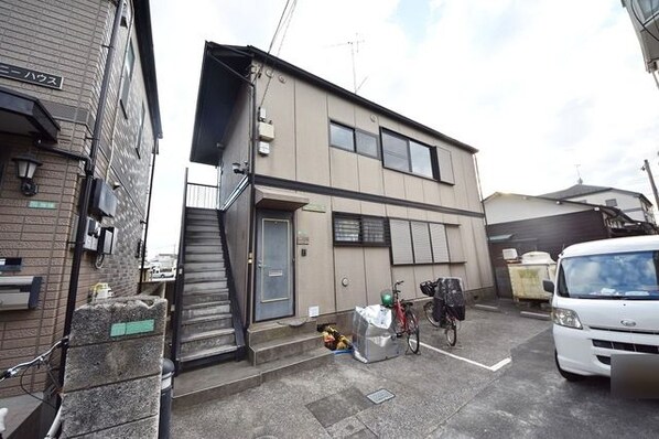 ソシア・エムの物件外観写真